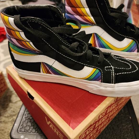 Multicolored high tops - Picture 1 of 2
